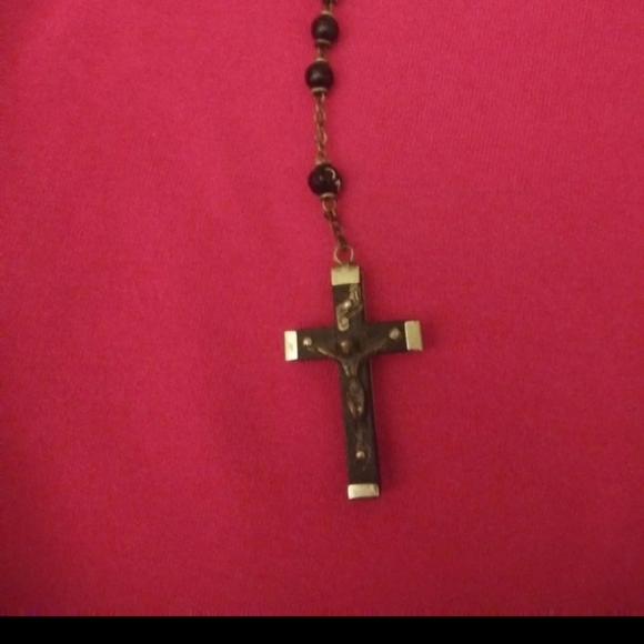 J384 Rosary Lot One Black and one Goldtone - Picture 5 of 9